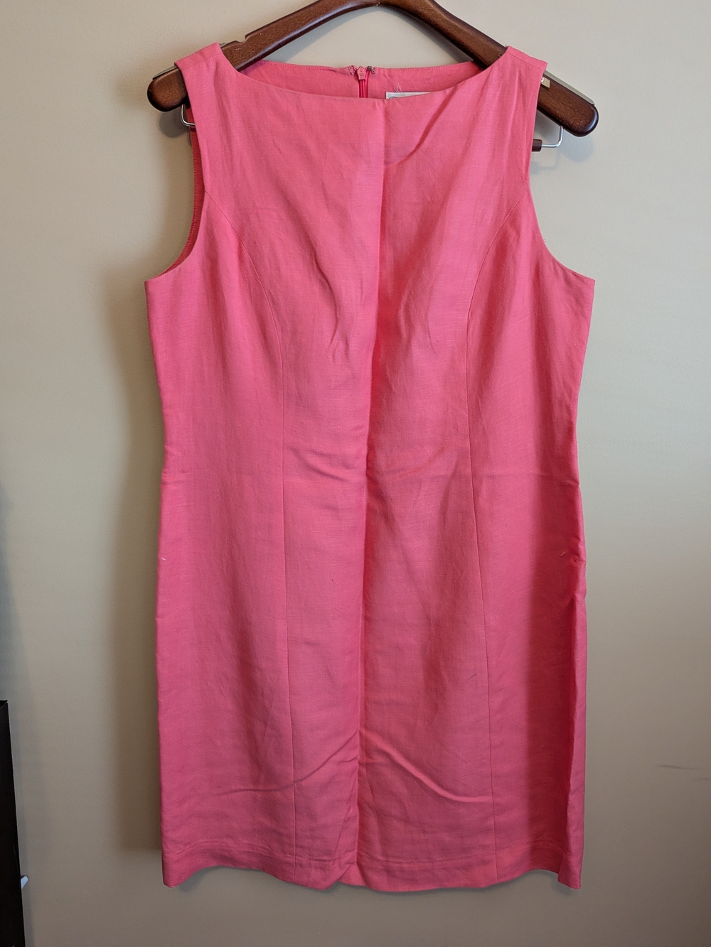 Classic Sleeveless Pink Shift Dress